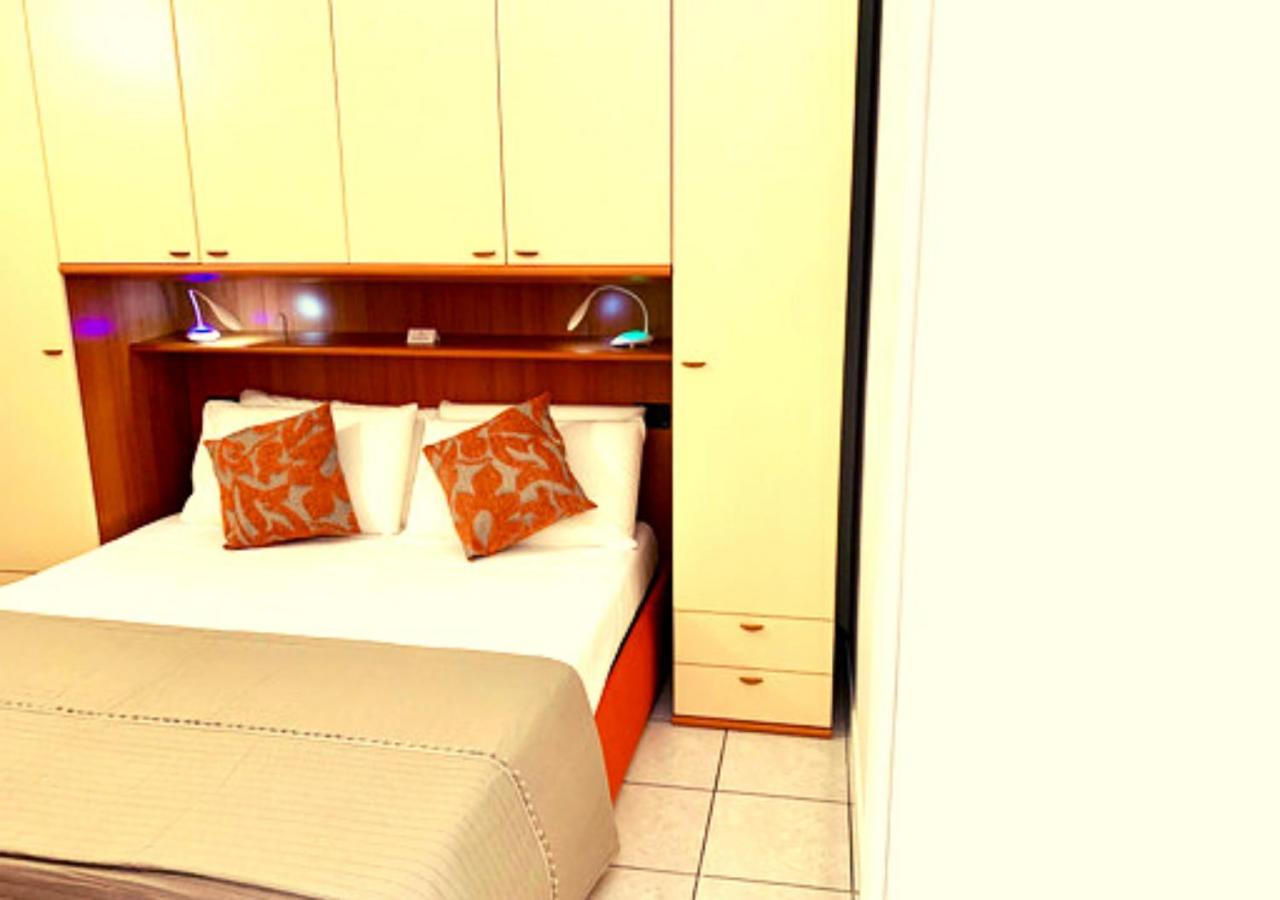 Gardalakeapartment A Sirmione Exterior foto